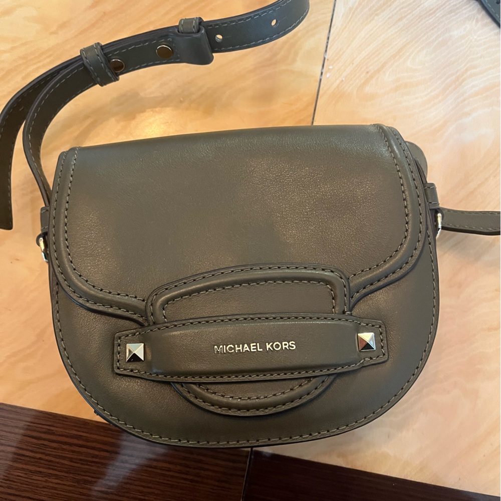 Michael kors cross body green bag